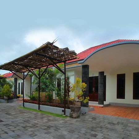 Alamanda Town House Denpasar Exteriör bild