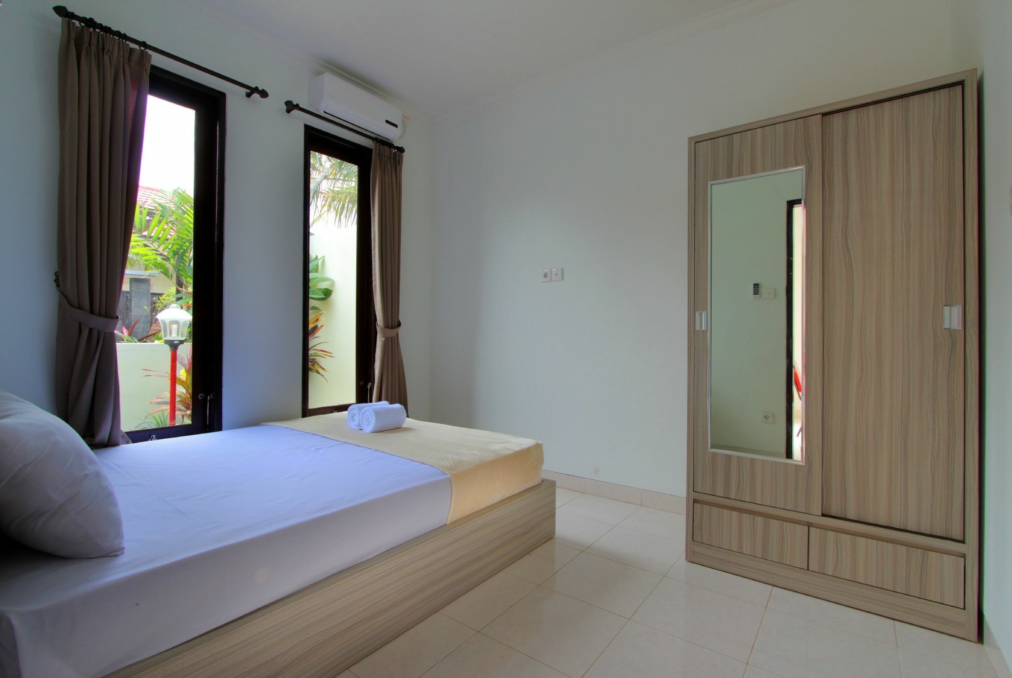 Alamanda Town House Denpasar Exteriör bild